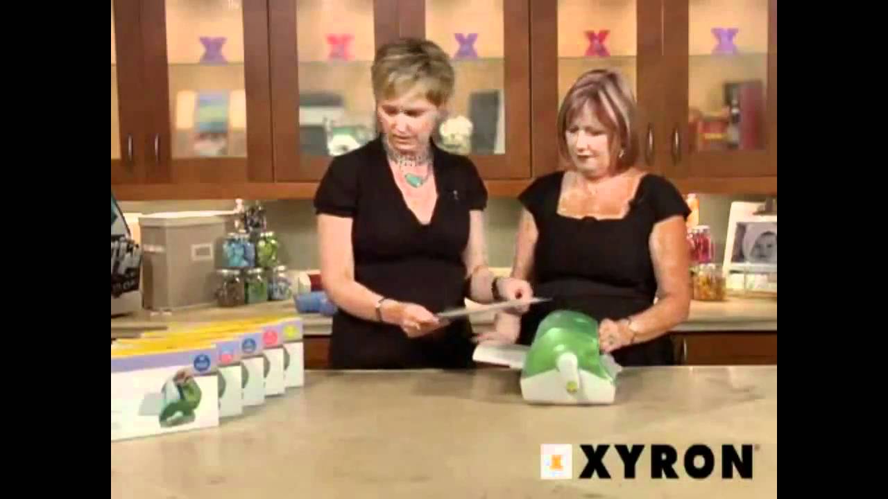 Xyron 9 Inch Creative Station Laminator Demo Video - XRN900