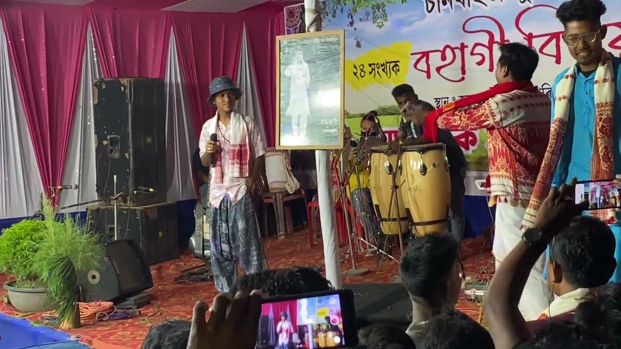junior zubeen bedeti stage program viral video#zubeengarg
