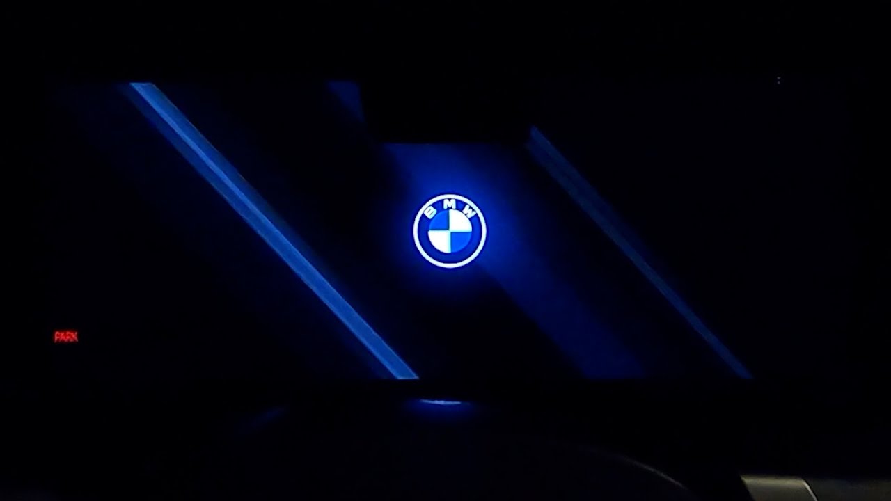 BMW 740i G70 B58 - Cold Start Up - BMW Start Up Animation - Engine Revs - 48v Mild Hybrid