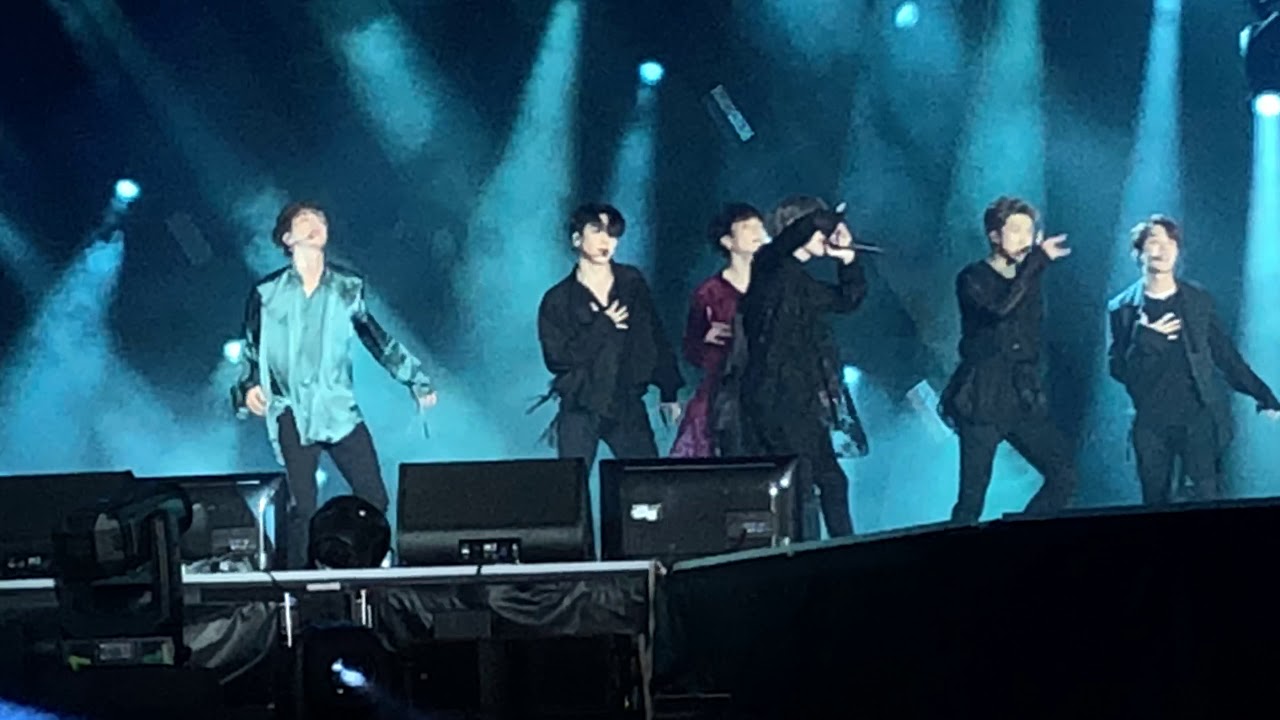 190504 BTS -Fake Love | SYS Tour in LA Rose Bowl
