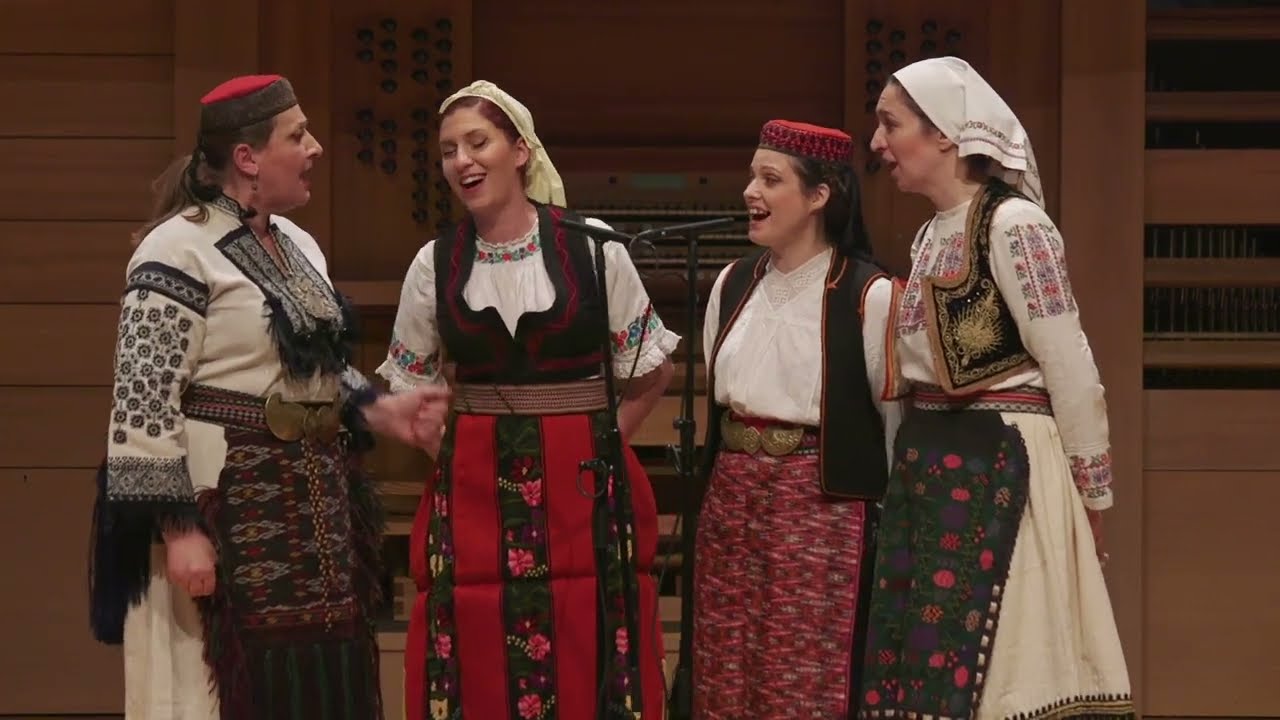 Pjevačka družina Svetlane Spajić na Svečanoj akademiji povodom 125 godina Privrednika