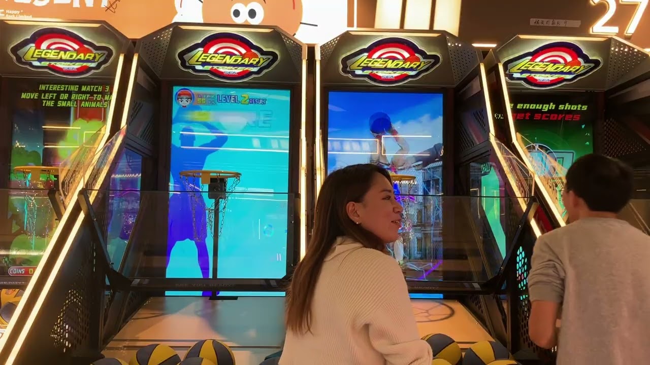 (Single play vs Double Play)Telford Plaza KAKI LAND ￼LEGENDARY Short 8 Balls 4013 vs 12 Balls 2687