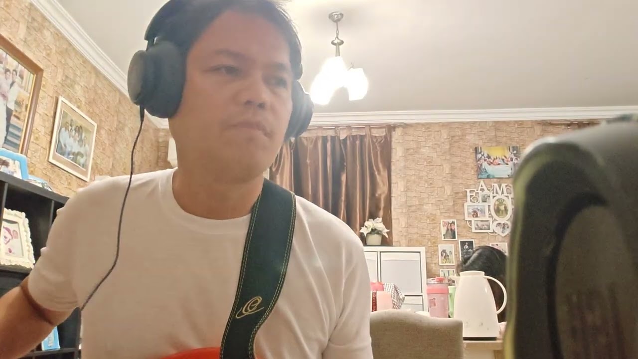 Sweet child of  mine bass cover by Daday