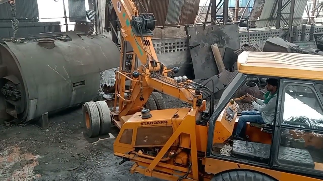 18 ton ka boiler machine Loading | दो हाइड्रा क्रेन द्वारा