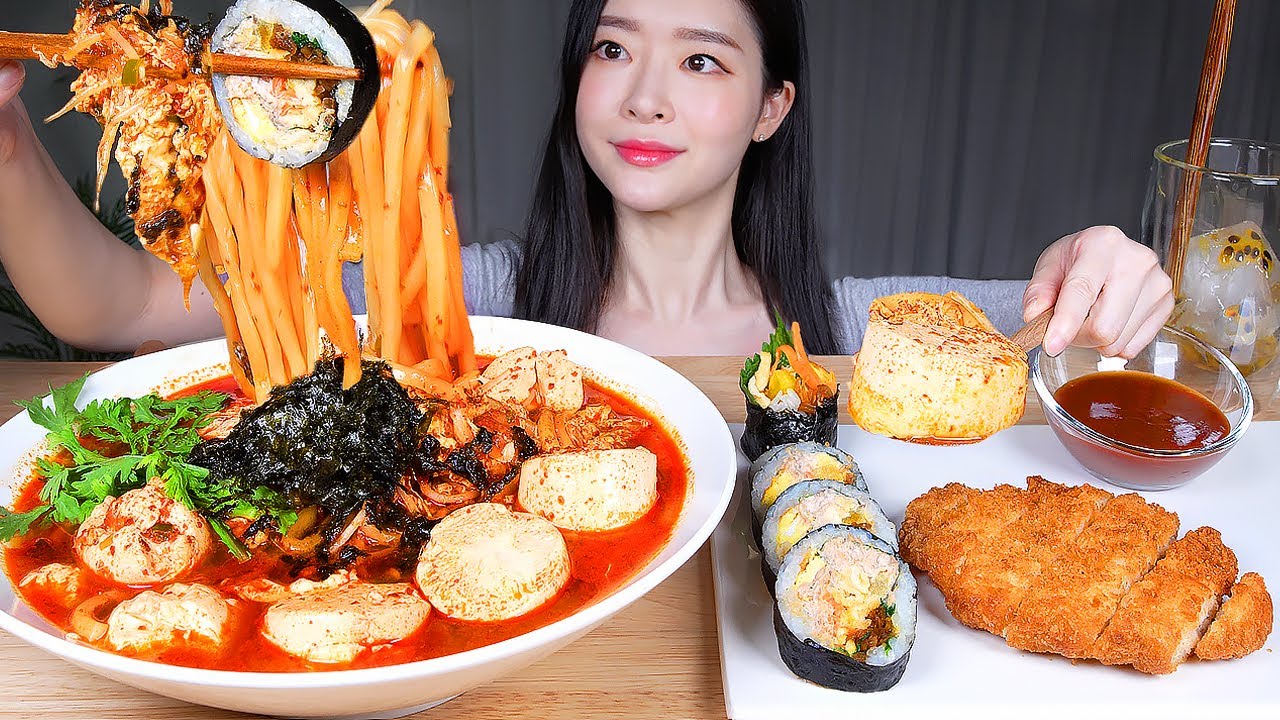 ASMR MUKBANG | Сундубу Удон 🔥 Пряный Мягкий Удон Тофу (Рецепт) Кимбап из тунца и котлета из свинины!