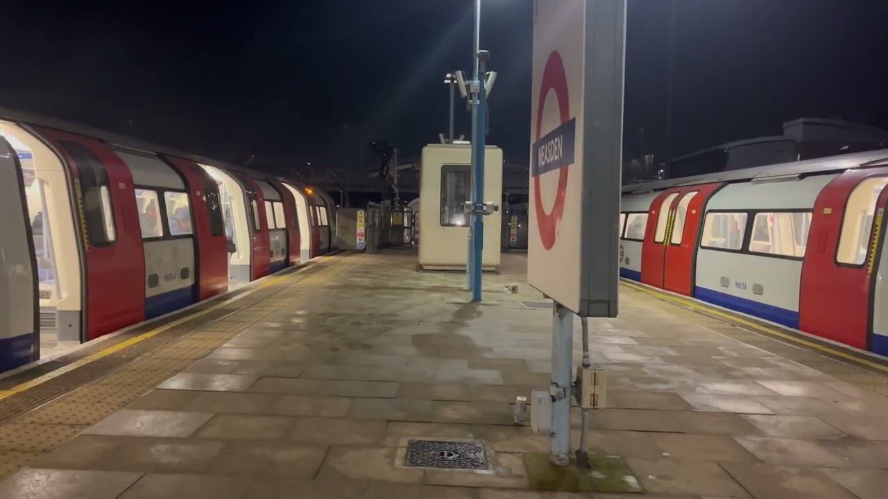 Train spotting at Neasden Station jubilee line 1996 stock to West Ham and Stanmore  