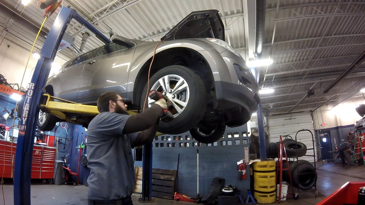 Chevrolet Equinox engine removal