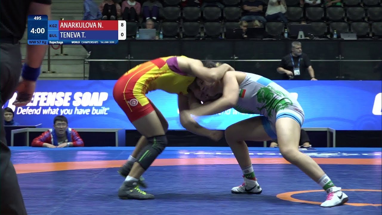 Repechage WW - 57 kg: N. ANARKULOVA (KGZ) v. T. TENEVA (BUL)