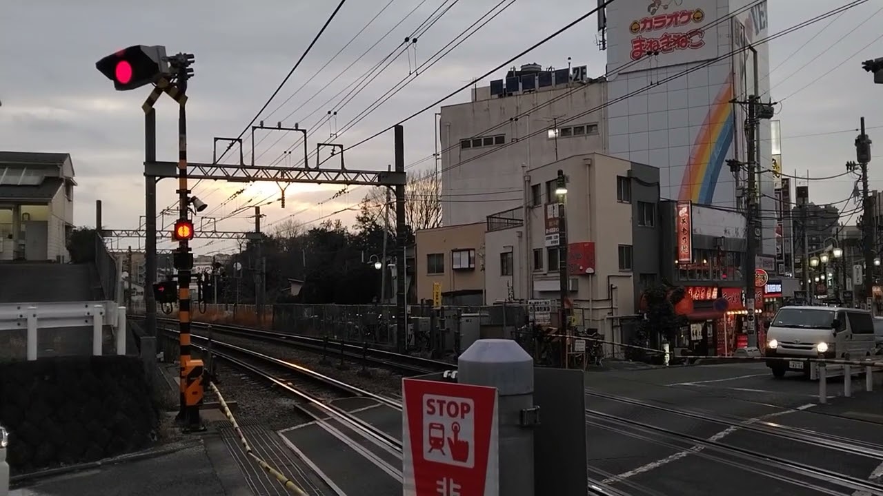 相鉄11000系11005編成快速横浜行