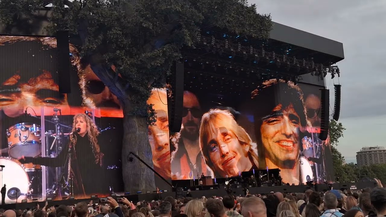 Stevie Nicks - Free Fallin' (BST Hyde Park London 2024)