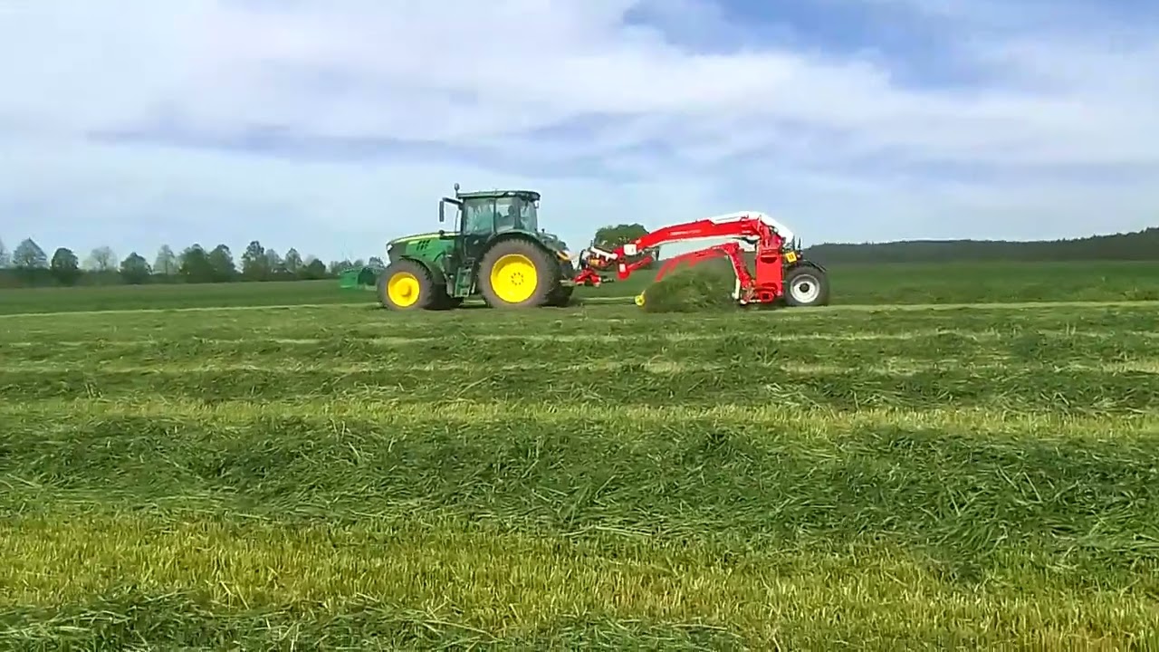 p&aacute;sov&yacute; nahrabovač mergento 9220 + John Deere 6155R
