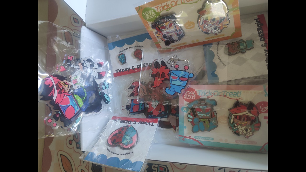 Hazbin Hotel fanmerch package Unboxing (From Mycraftzone)