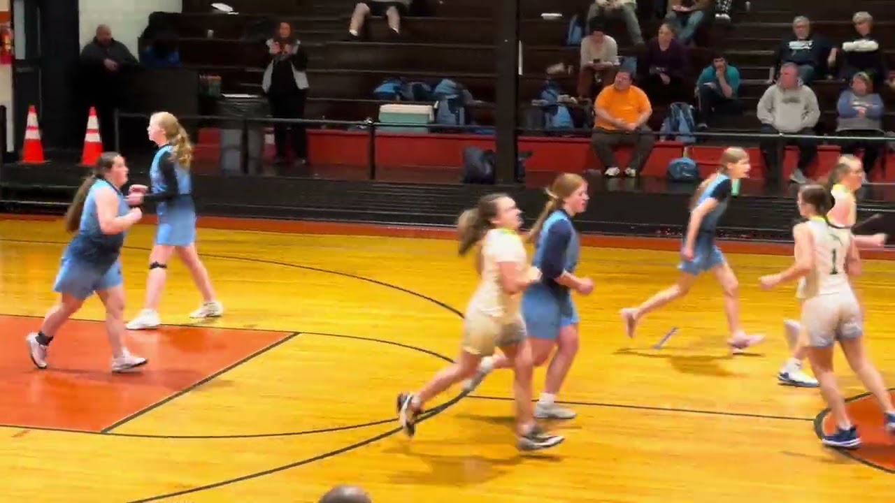 Ariella’s senior season 
