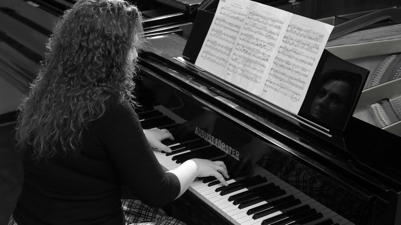 Iryna Zolotova plays P. Tchaikovsky 'Romance in F Minor', Op 5