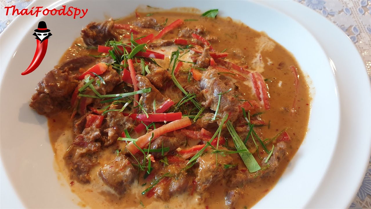 Creamy Thai Panang Beef Curry original Recipe - easy & authentic cooking - #Thaifood #Panang #Curry