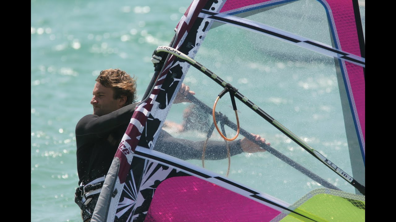 TARIFA, LOS LANCES Y EL WINDSURF