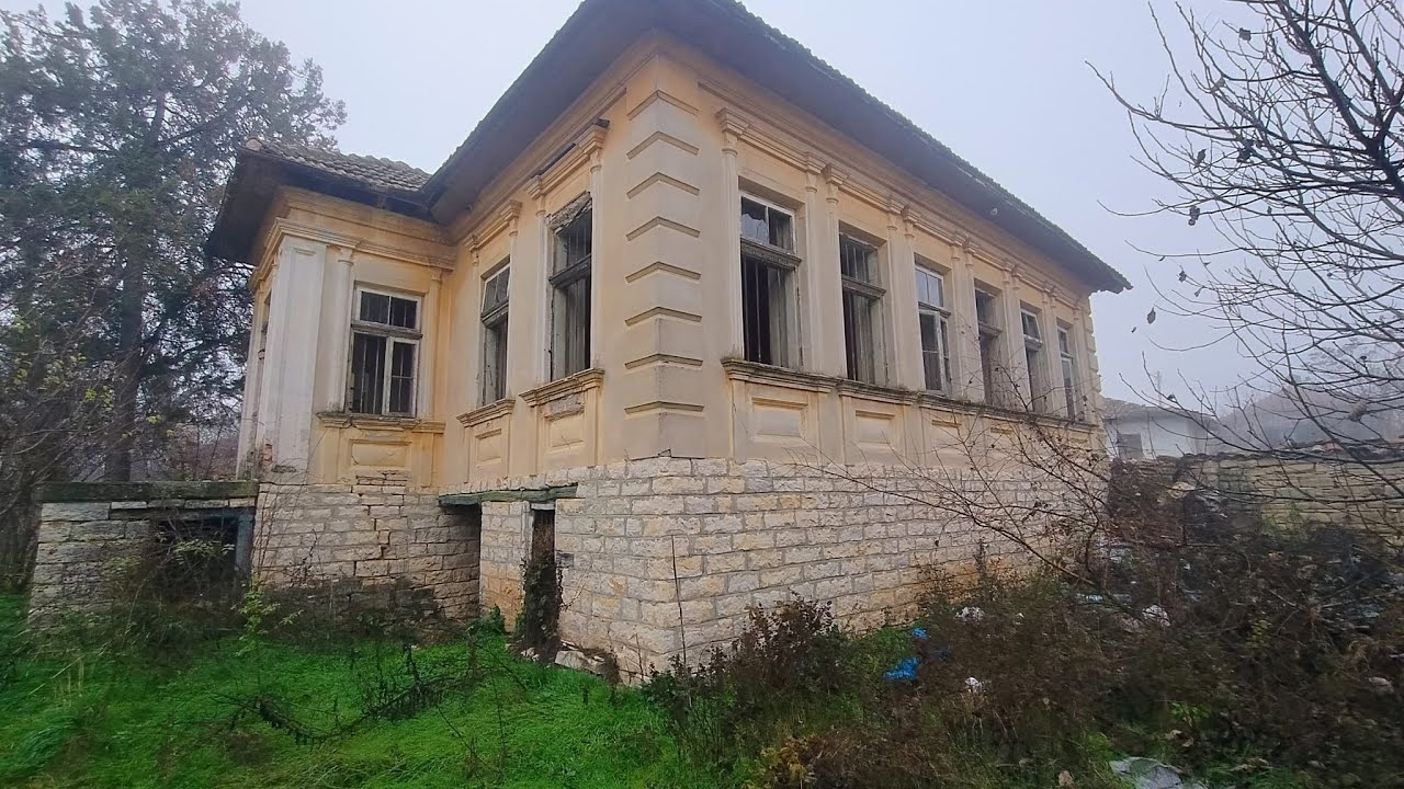 RESERVED Cheap rural Bulgarian house project for renovation -Vinograd 49km to Veliko Tarnovo PL023