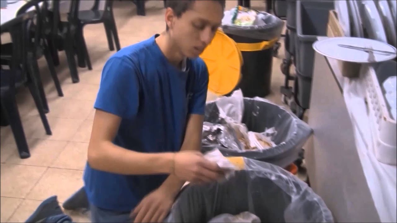 קצרים - ילדים רעבים - מחזור מ