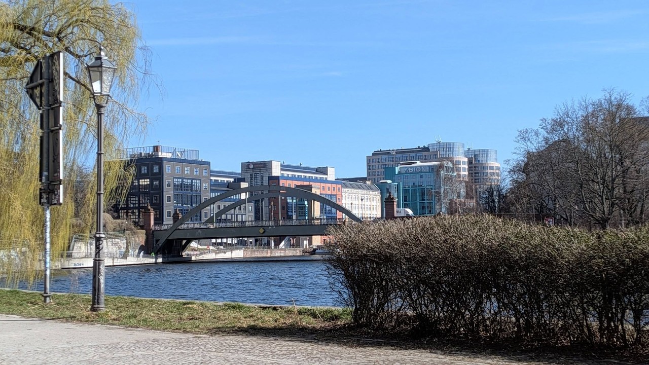 Megatour durch Berlin an der Spree - Schöneberg, Moabit, Charlottenburg, Spandau (20 km zu Fuß)