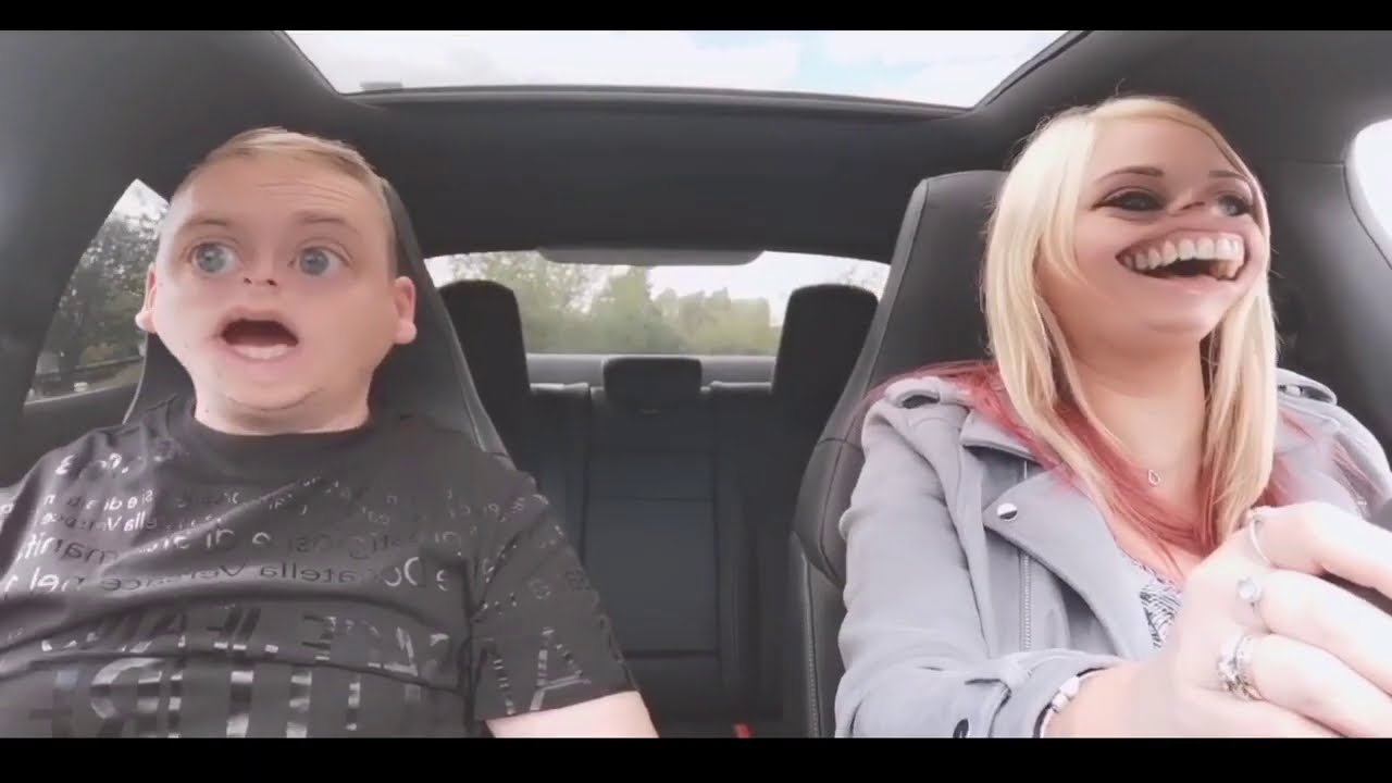 Когда вы даете жене первый урок вождения Никогда больше!!!