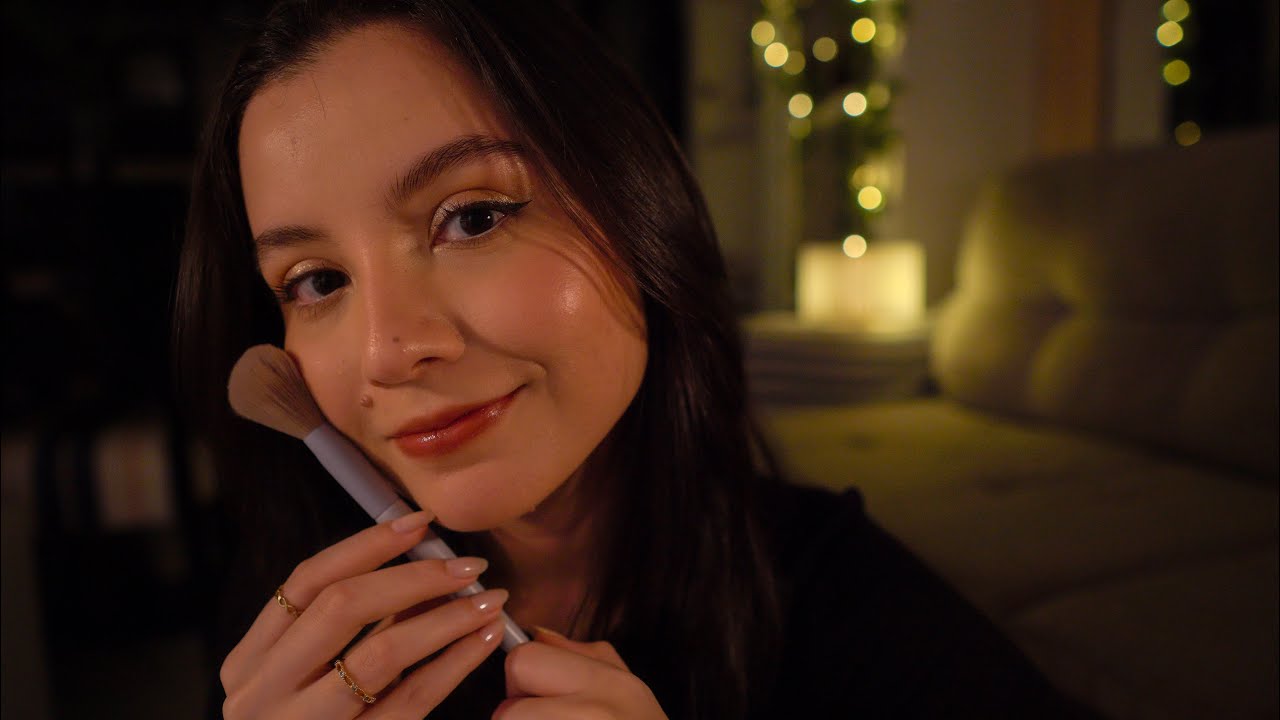 ASMR para alívio de ansiedade (pincel na tela, ambiente escuro, voz suave, sussurros)