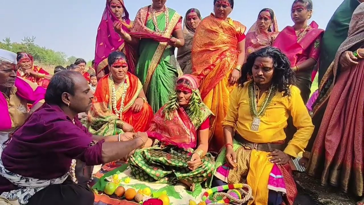 अंगात वारी आली लखाबाई हंकारली लखाबाई जळाला चालली#angatyenenew2025
