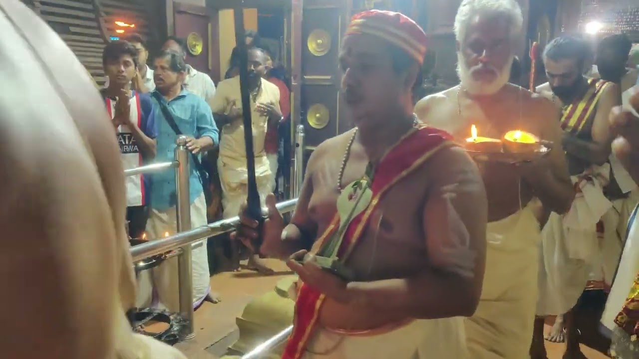 Ooruttu Thirichezhunallathu 🙏