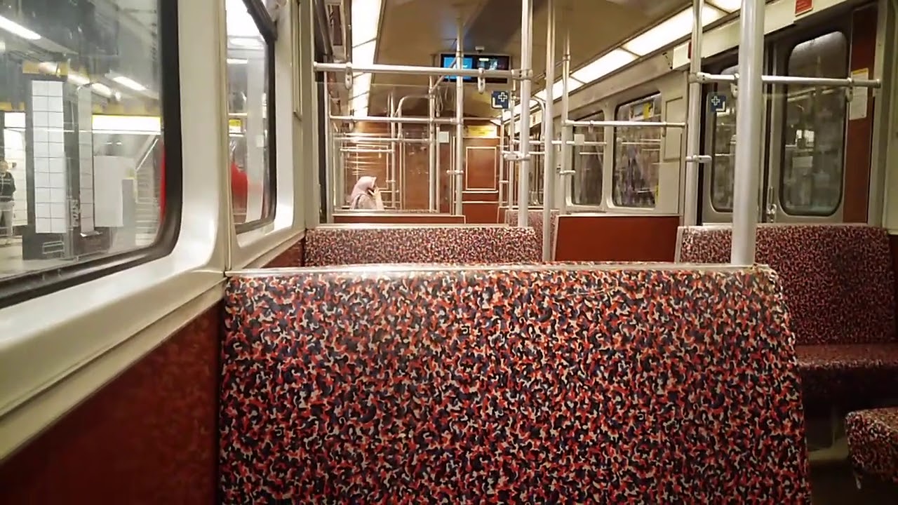 U-Bahn Berlin Mitfahrt auf der U8 im F79 2696 von Paracelsus - Bad nach Residenzstraße