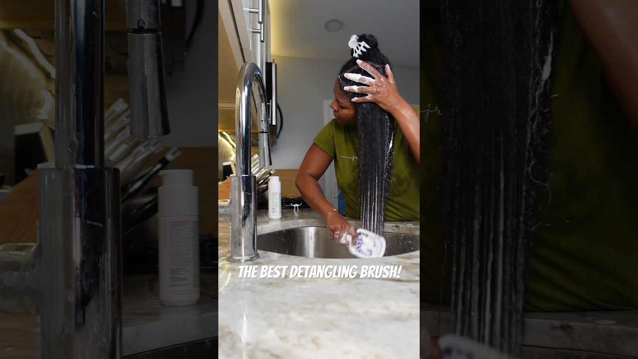 The UNbrush is the best detangling brush I&rsquo;ve ever used! #unbrush #haircare #blackhair