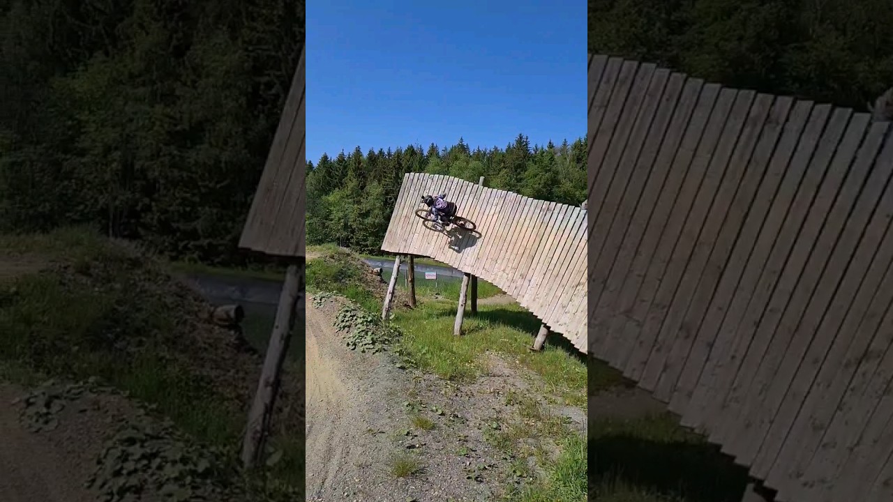 Wall ride at Bikepark OE 🔥 #shorts #downhill #germany #mountainbike #vlog #mtb