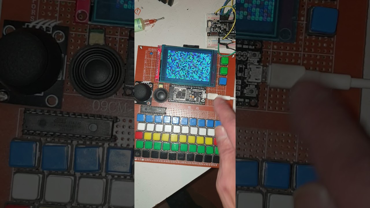 ESP32 Multi machine emulator - Work in progress (dirty)