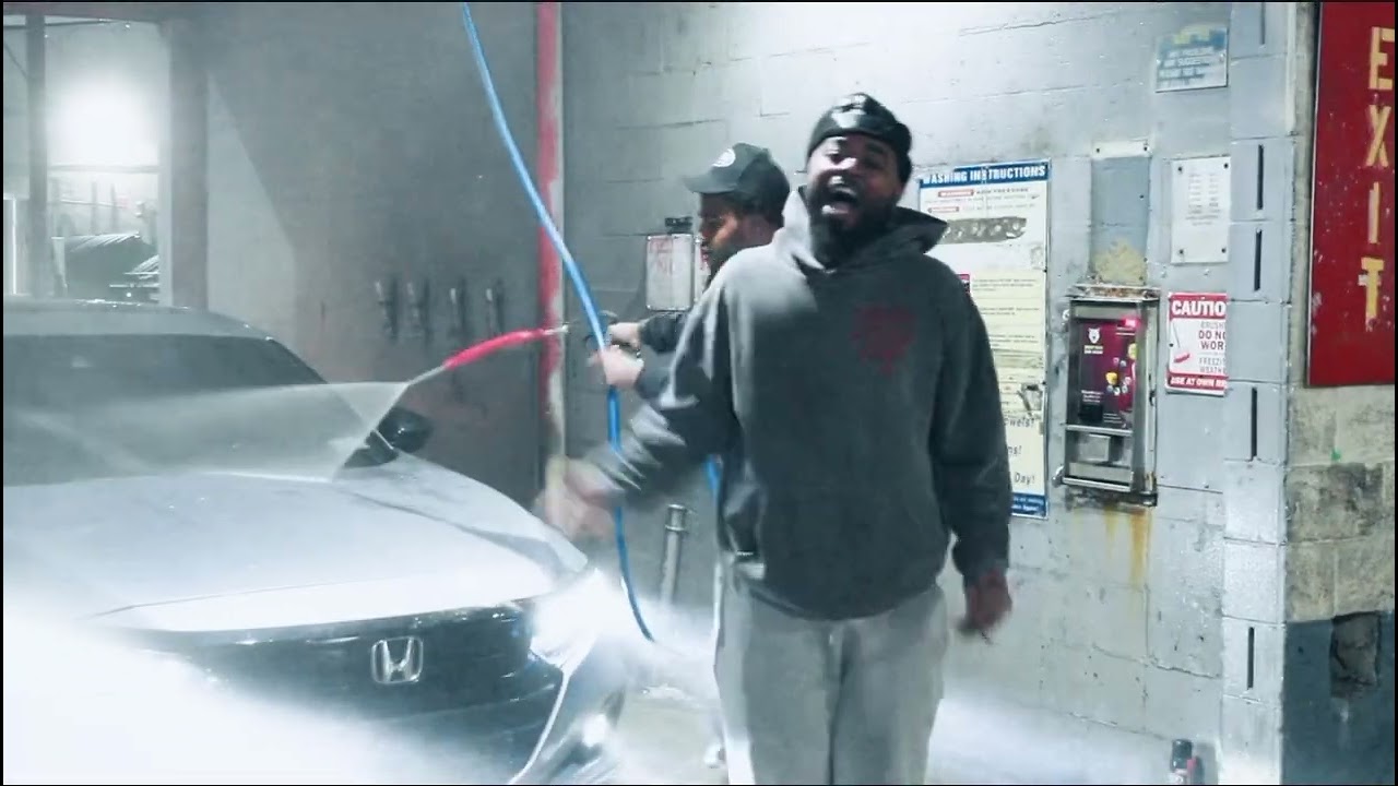 Black Truckz Official Visualizer 