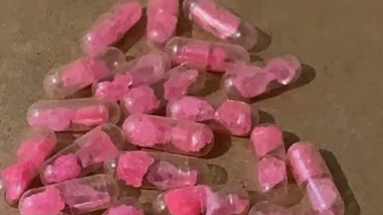 Loose Skrew - Pink Molly (Prod. By @skneeg)