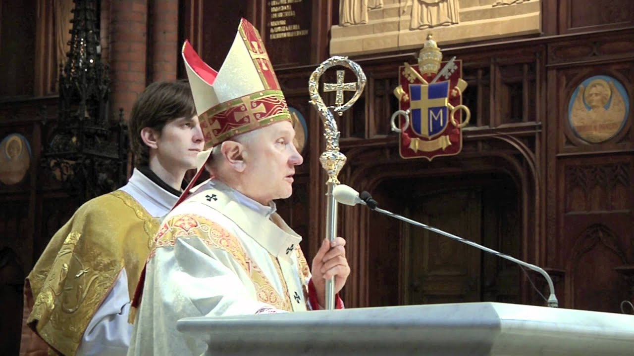 Niedziela Zmartwychwatania - Archikatedra Białostocka.mov