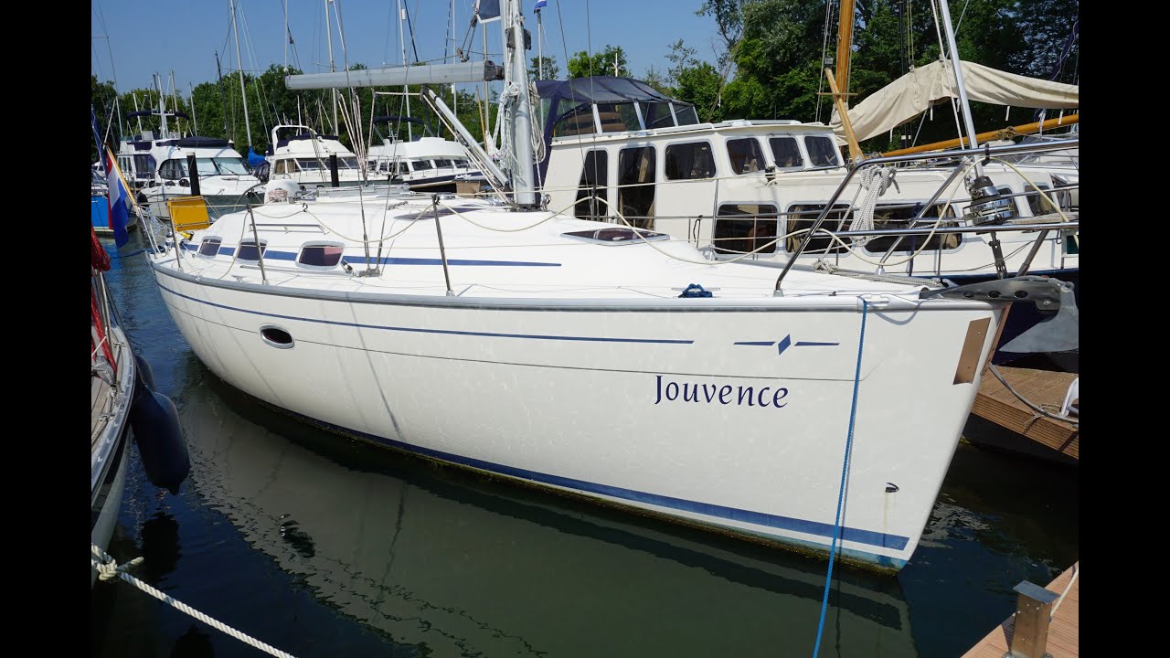 White Whale Yachtbrokers Willemstad, Bavaria 33 Cruiser - 2005