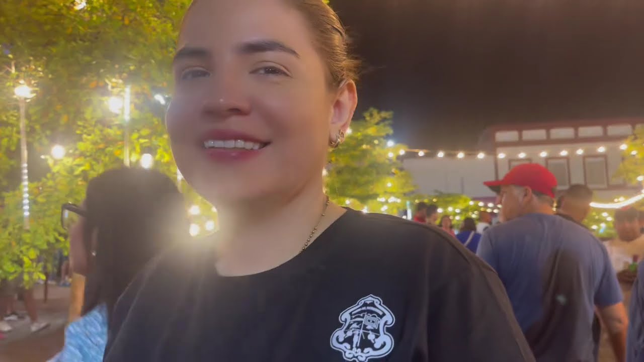 Noches de centro en la ciudad de Barranquilla ✅ en la plaza de San Nicolás