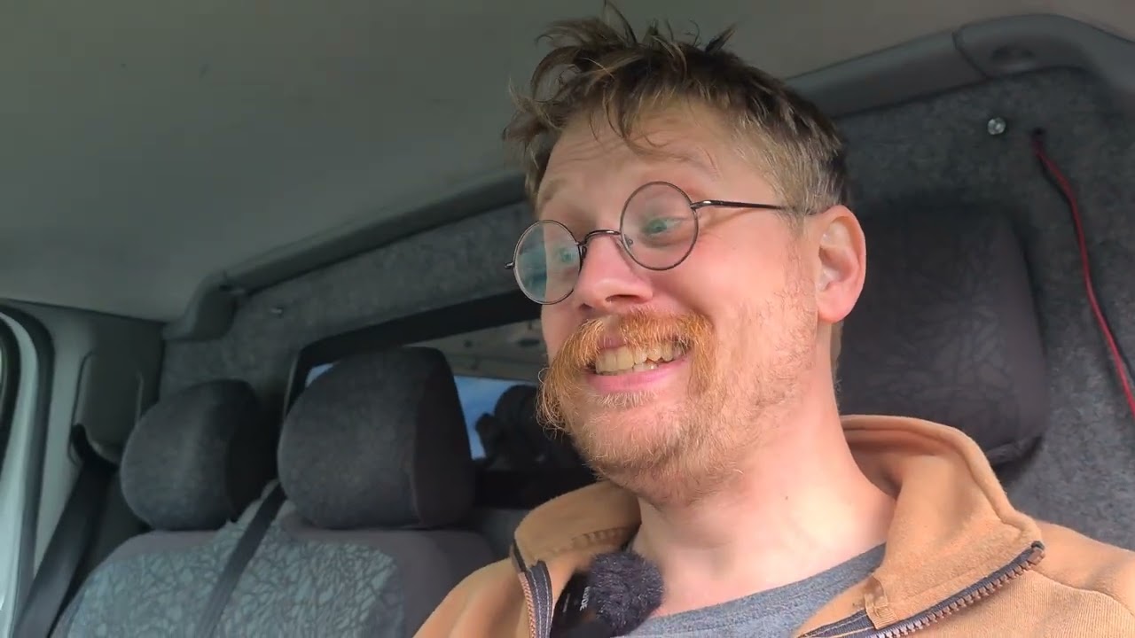 Byter tändningslås och slipar stiften i dörrlåset så nycklarna passar  - Nissan Primastar #4
