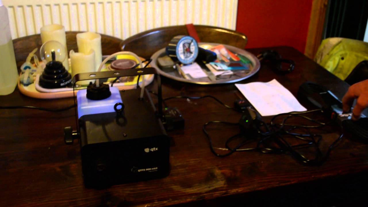 Budget Professional Small Venue Smoke Machine - QTX 900W Fogger Mark II