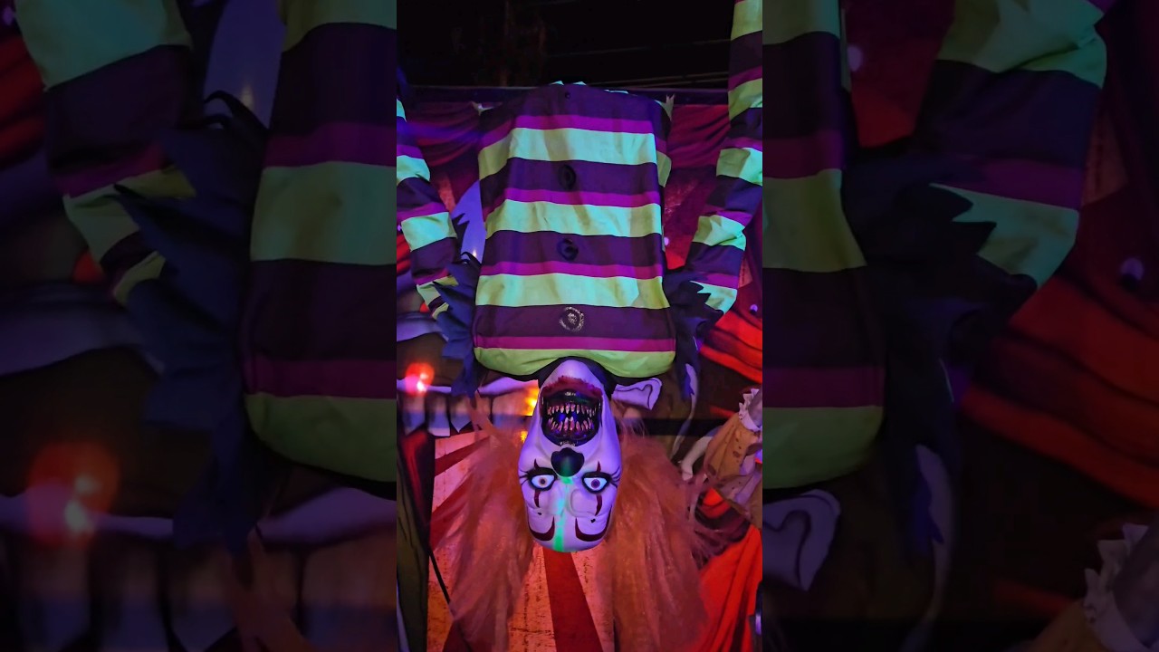𝕳𝖆𝖕𝖕𝖞 𝕳𝖆𝖑𝖑𝖔𝖜𝖊𝖊𝖓 🎃#halloween #halloweenhouse #halloweenneighborhood#arizona #azinfluencer  #reels