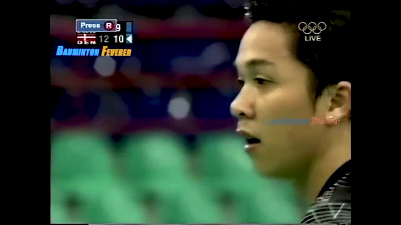 Taufik Hidayat (2004 Olympics)