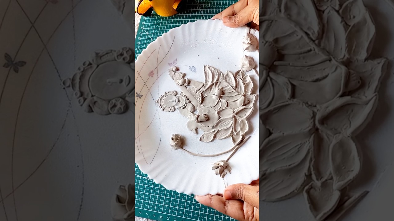 Saraswati maa making with broken plate🙏