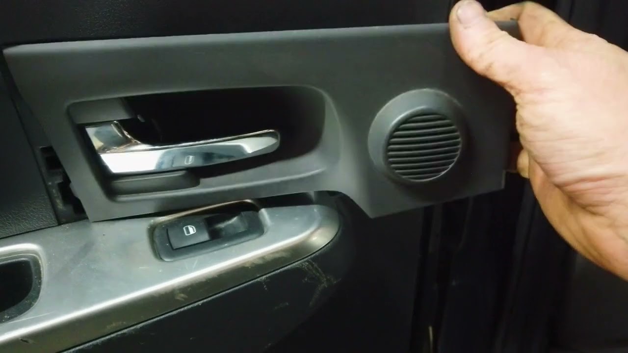 Window Motor Removal How To, Jeep Liberty (Cherokee) KK 2nd Gen Complete Teardown Series, Episode 2