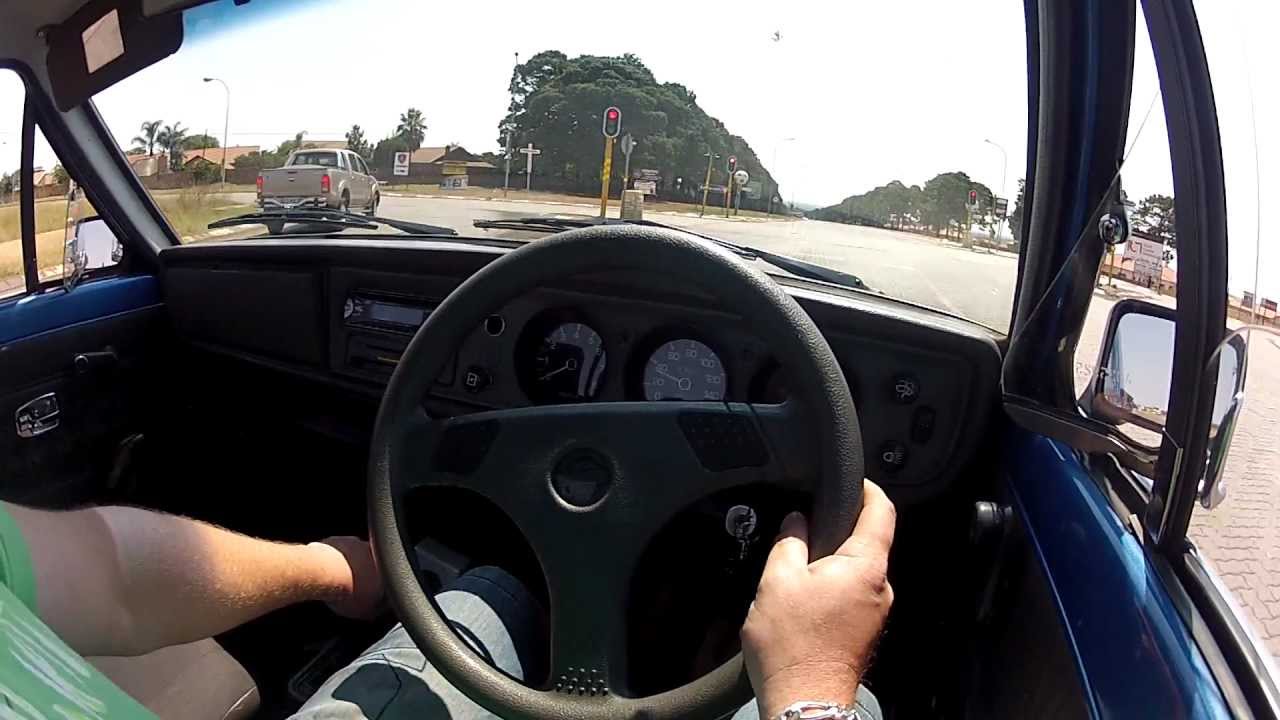 Nissan 1400 ITB, speedo