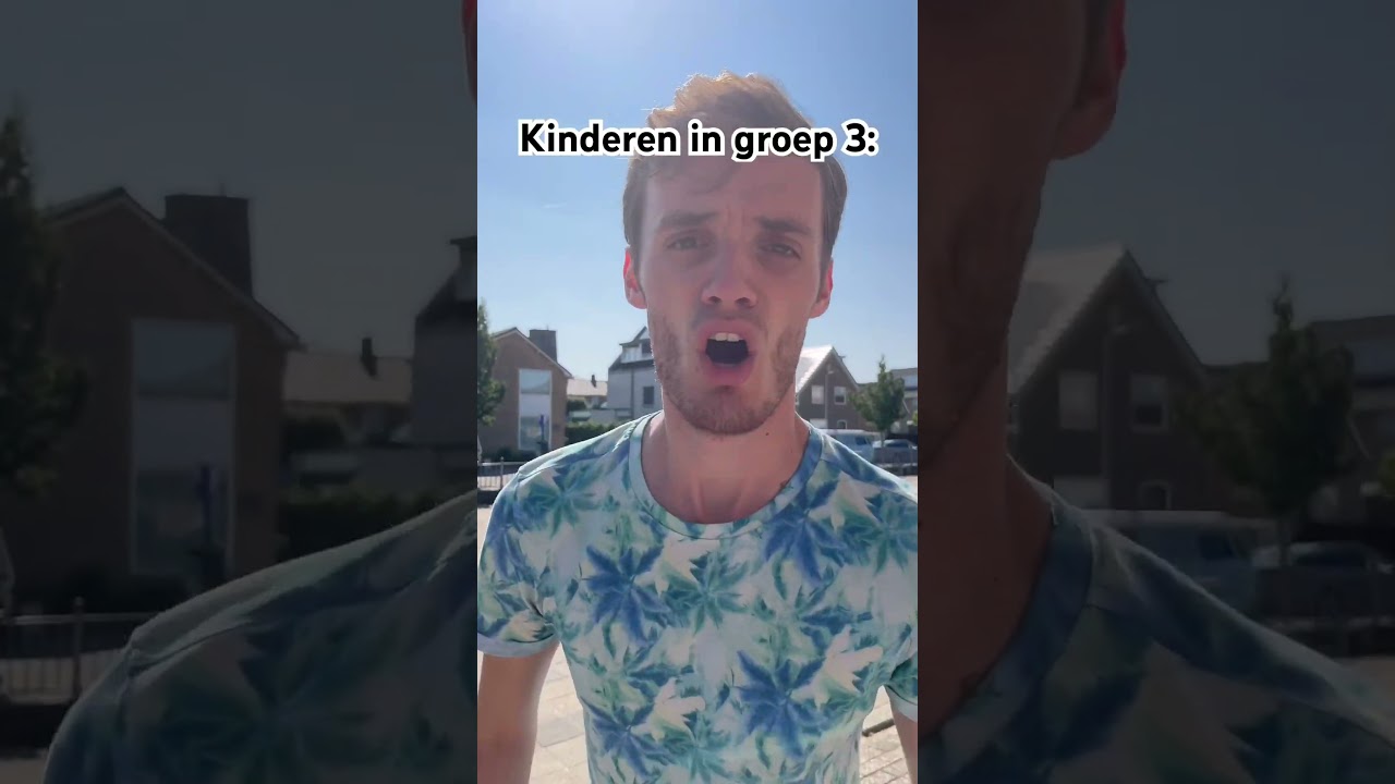 Kinderen in groep 3: #teamplagiaat #basisschool #groep3 #verstoppertje #schoolplein #buitenspelen
