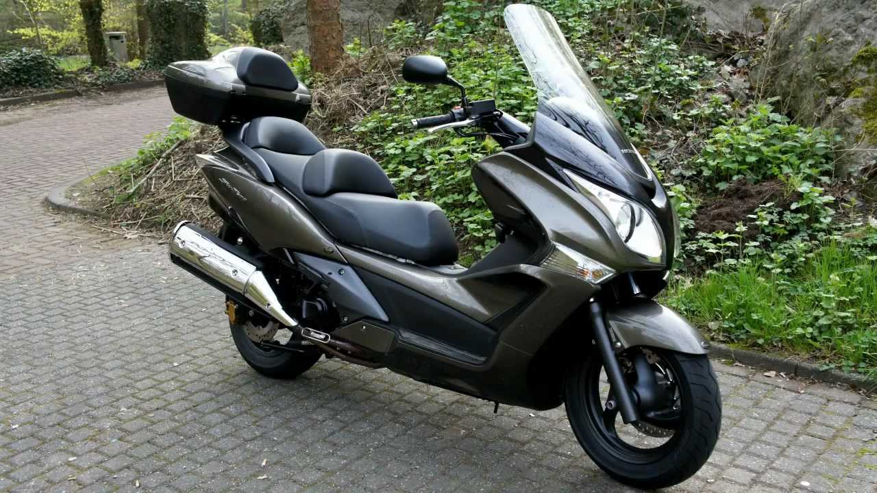 HONDA SW-T 600