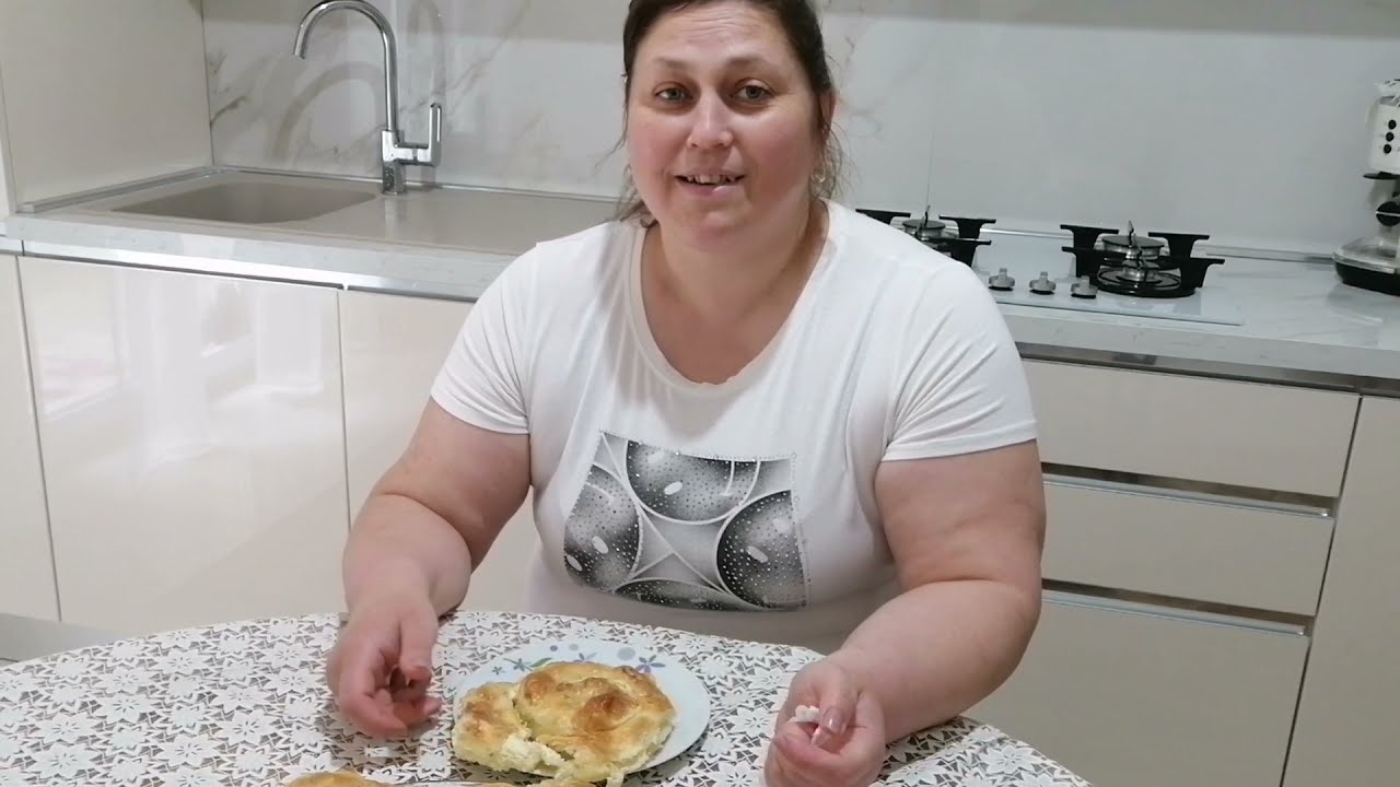 Mолдавские плацинды с творогом, зелёным луком и укропом