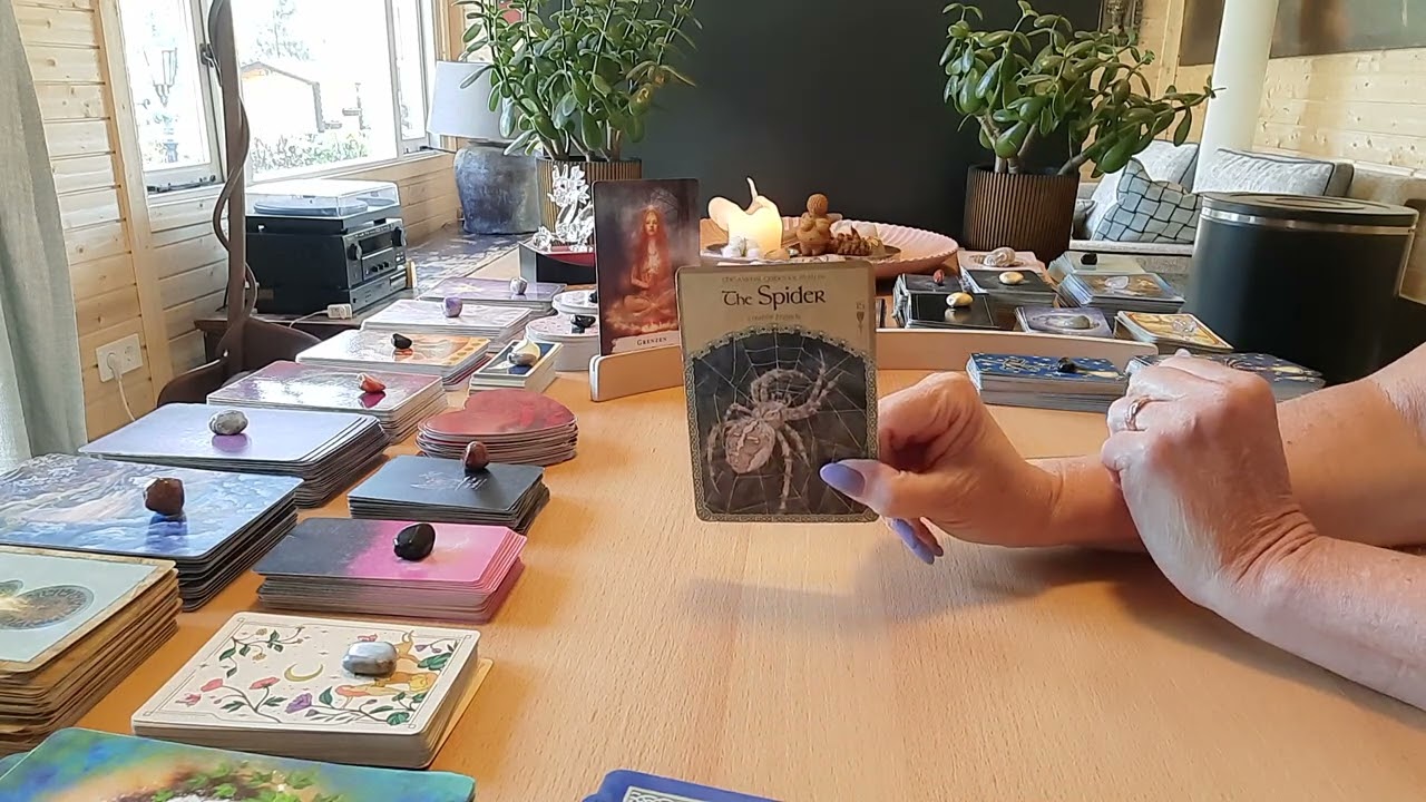 🧙‍♀️Heksen praat🧹Mei 2025🧙‍♀️Omarm je creativiteit en sensualiteit!🪄Je bent het waard!🌕🐉💫❤️