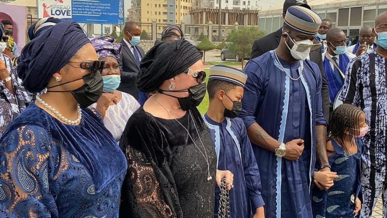 Peter Okoye’s wife Lola Omotayo buries father