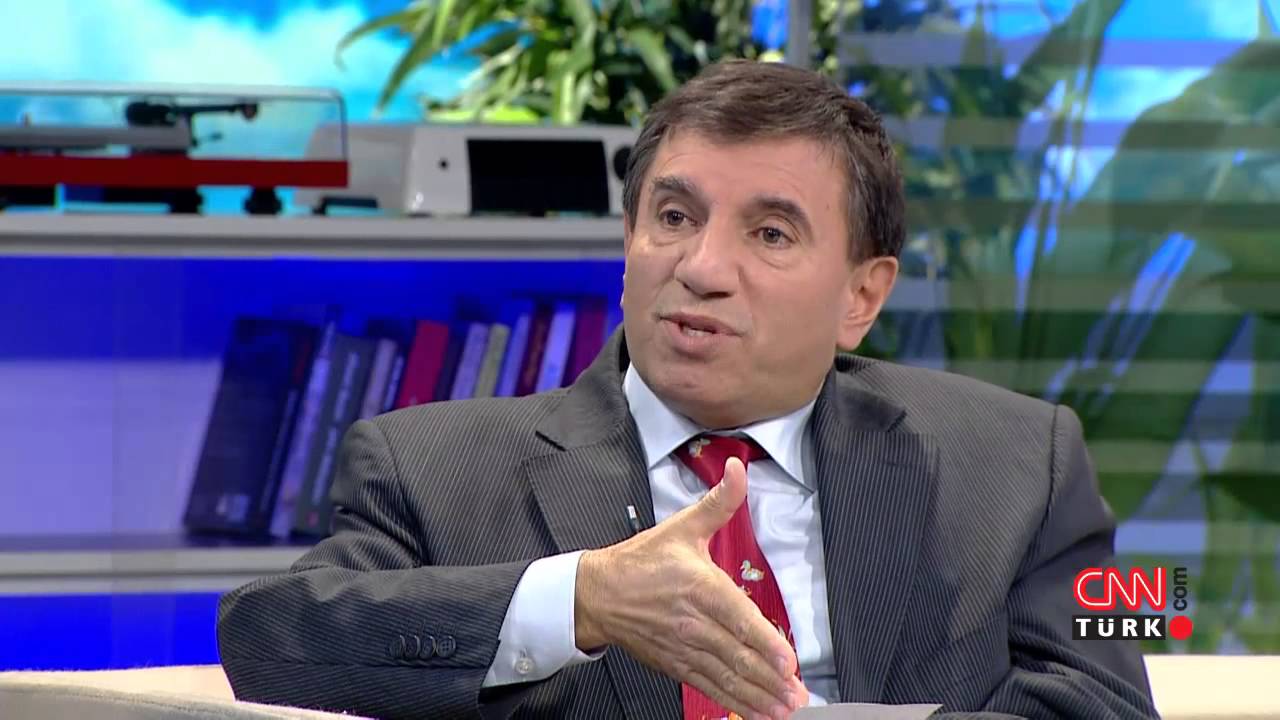 Üstün Dökmen: 