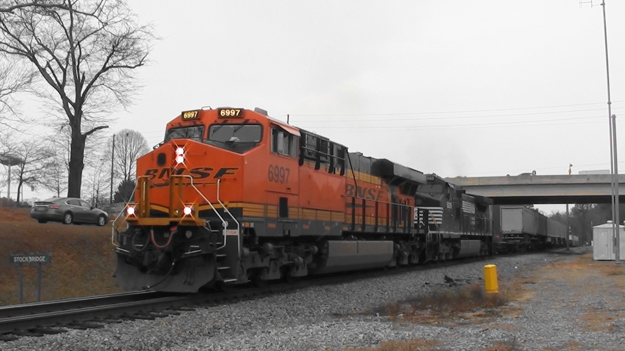 Busy few minutes in Stockbridge, Ga